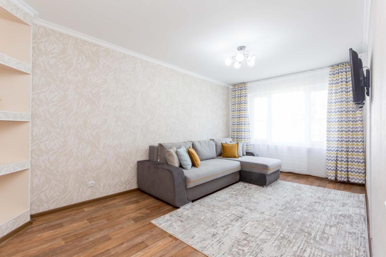 Прекрасные Апартаменты На Арбате Almaty Exterior photo